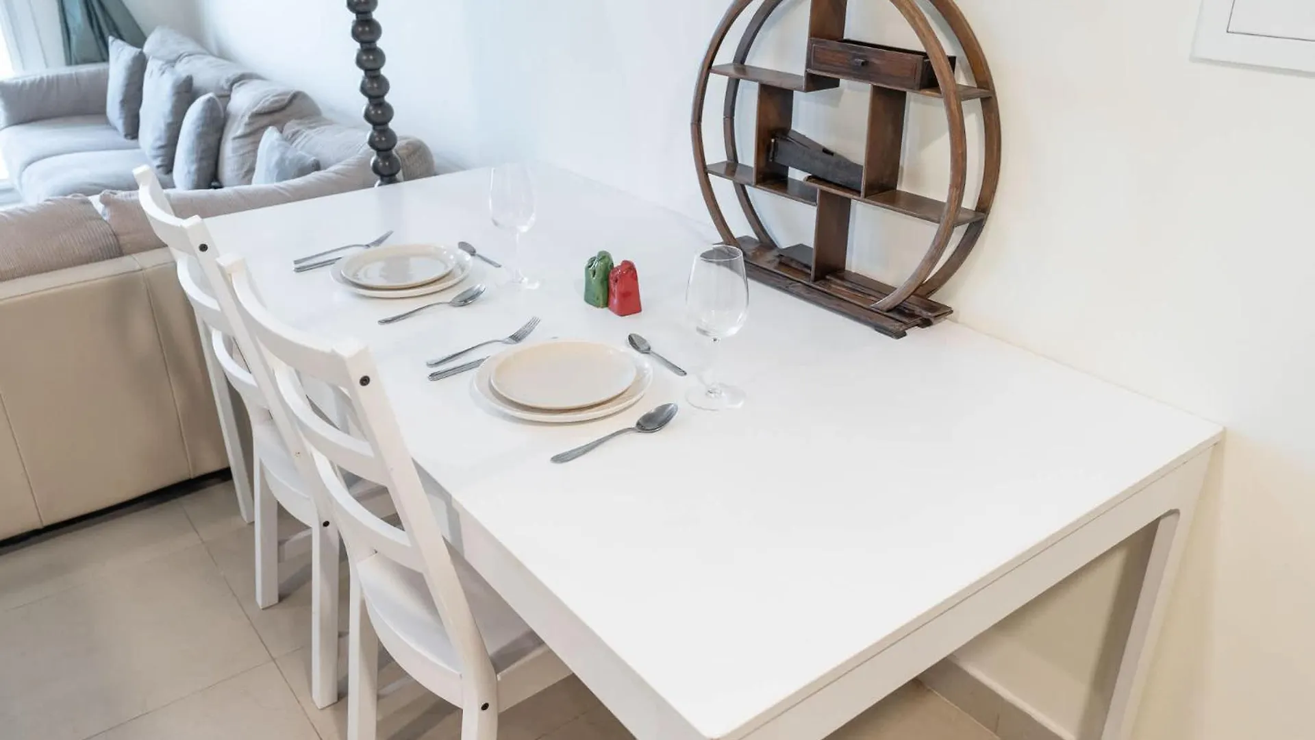 Charming, Sun-Filled 1-Bedroom In Red Residence, Dubai Sports City 0*,
