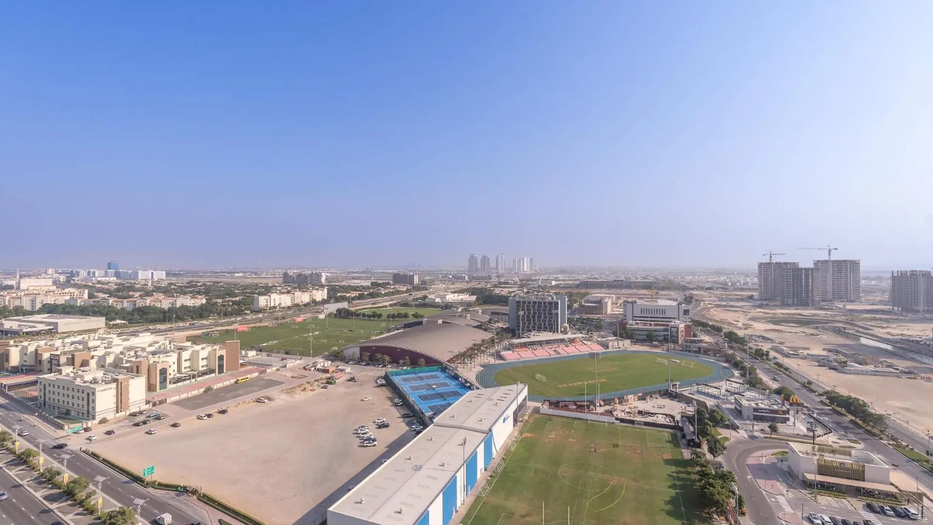 Charming, Sun-Filled 1-Bedroom In Red Residence, Dubai Sports City Apartment