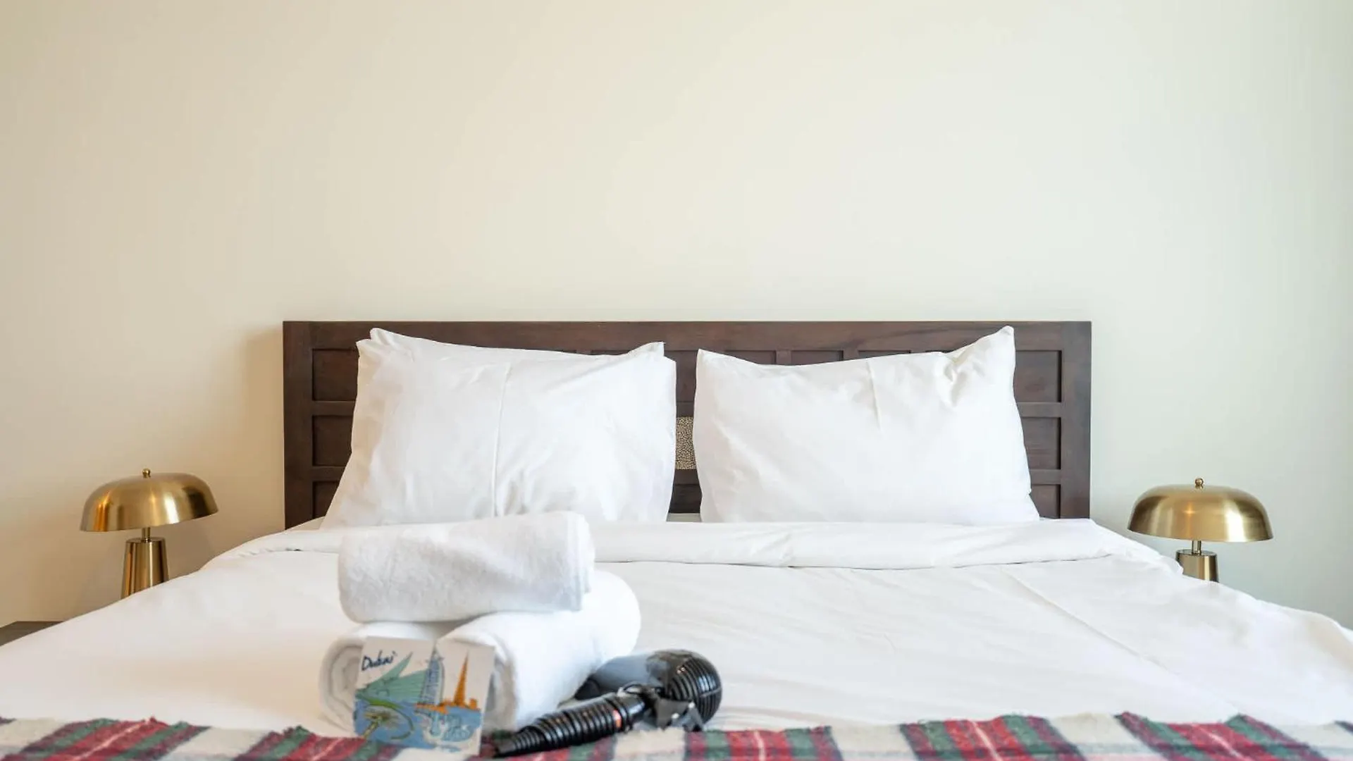 Charming, Sun-Filled 1-Bedroom In Red Residence, Dubai Sports City 0*,