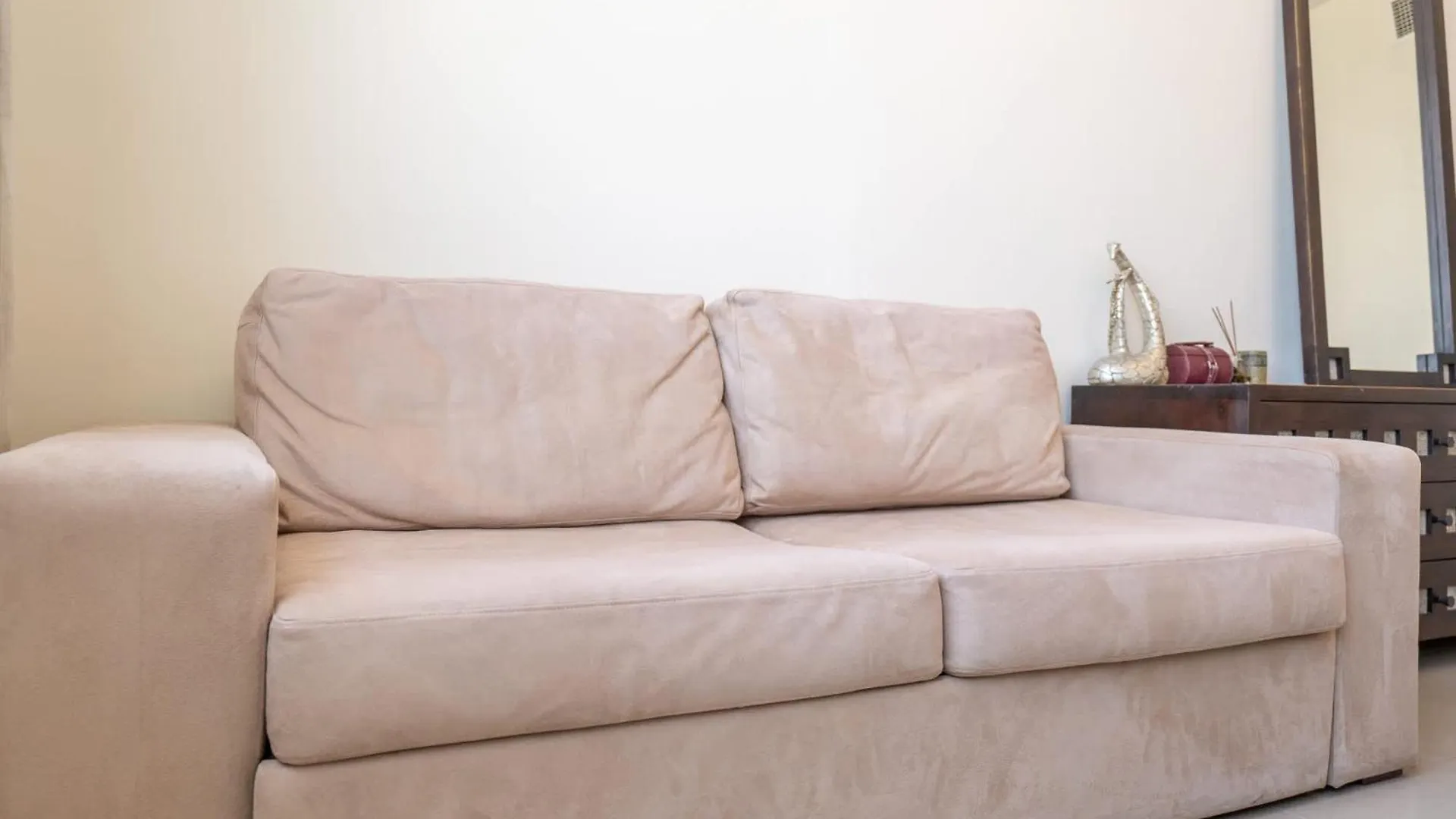Apartment Charming, Sun-Filled 1-Bedroom In Red Residence, Dubai Sports City United Arab Emirates